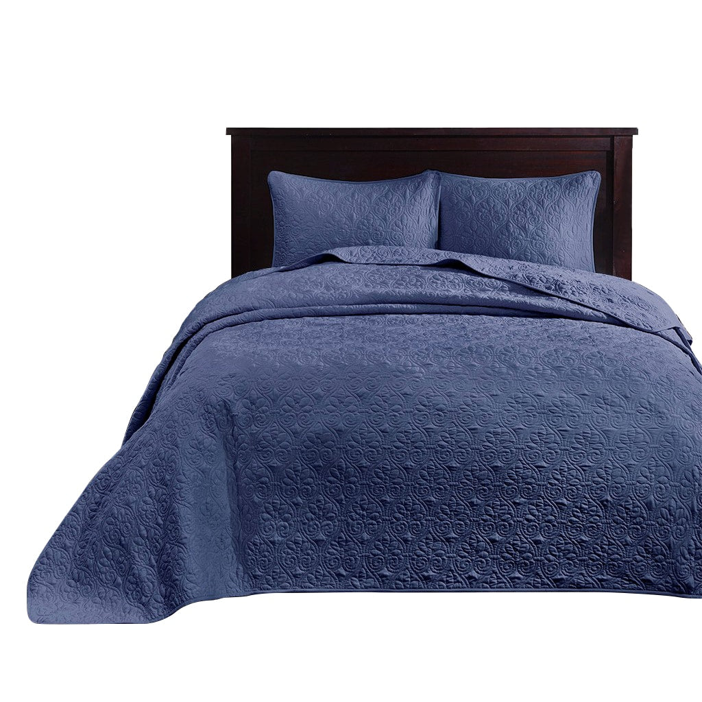 Gracie Mills Sandy Reversible Bedspread Set with Classic Stitch Pattern