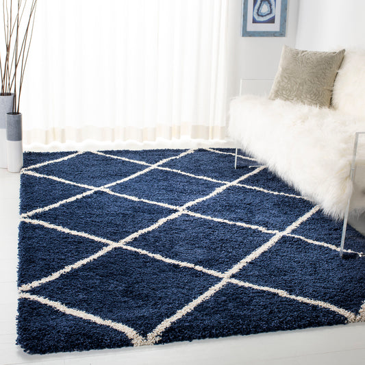 Safavieh Hudson Beckham Shag 10 x 14 (ft) Loomed Navy/Ivory Rectangular Indoor Trellis Area rug