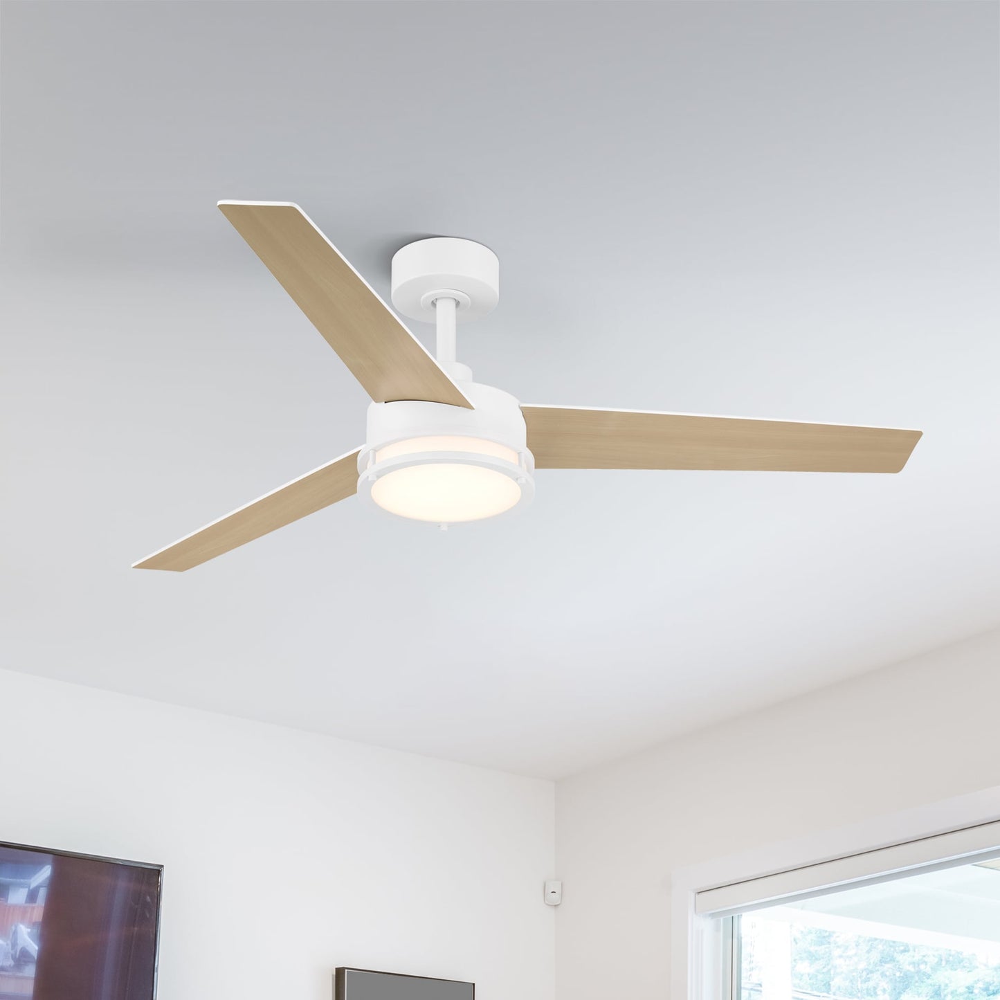 Designers Fountain Cassini 52-in Matte White Color-changing Integrated LED Indoor/Outdoor Flush Mount Smart Ceiling Fan with Light and Remote (3-Blade) FS-CSN52RGB-MW