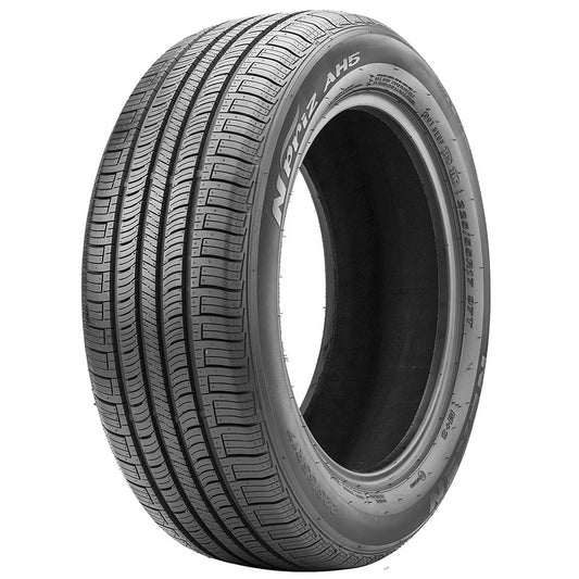 Nexen N'Priz AH5 All-Season Tire - 235/60R16 100T