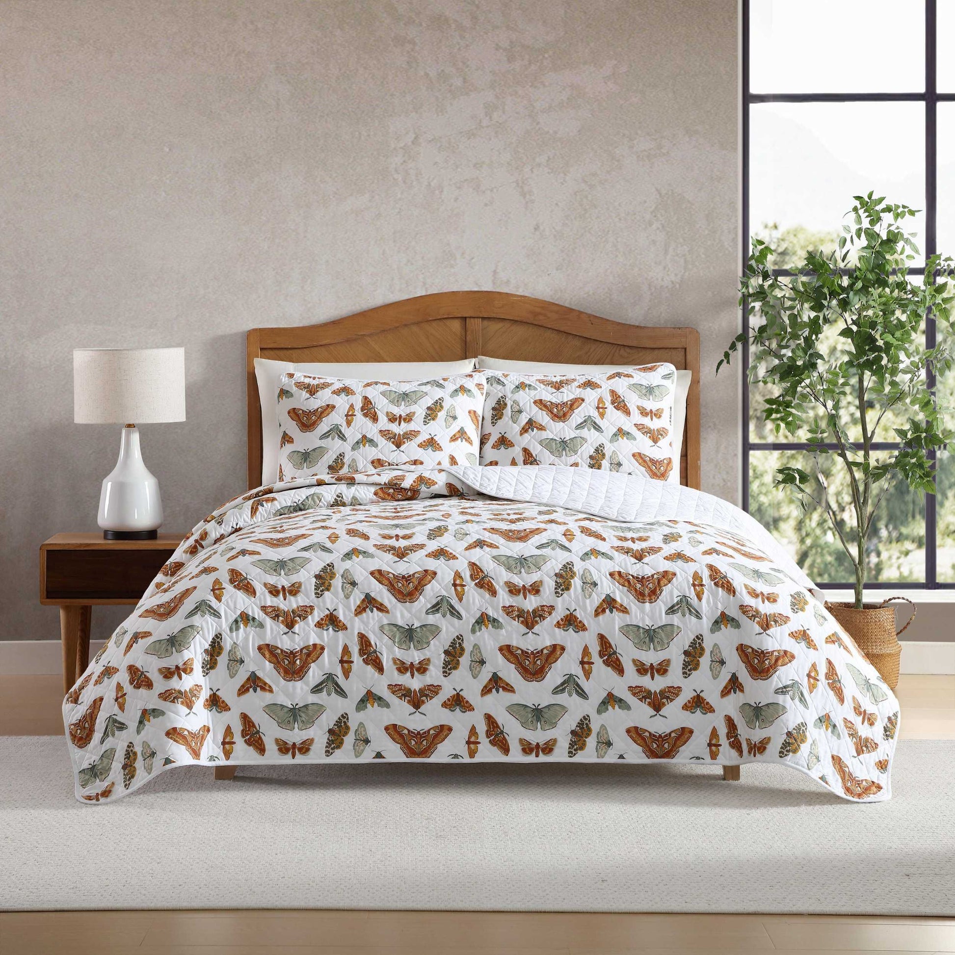 Eddie Bauer Wilford Butterfly Beige King QuiltSham Set