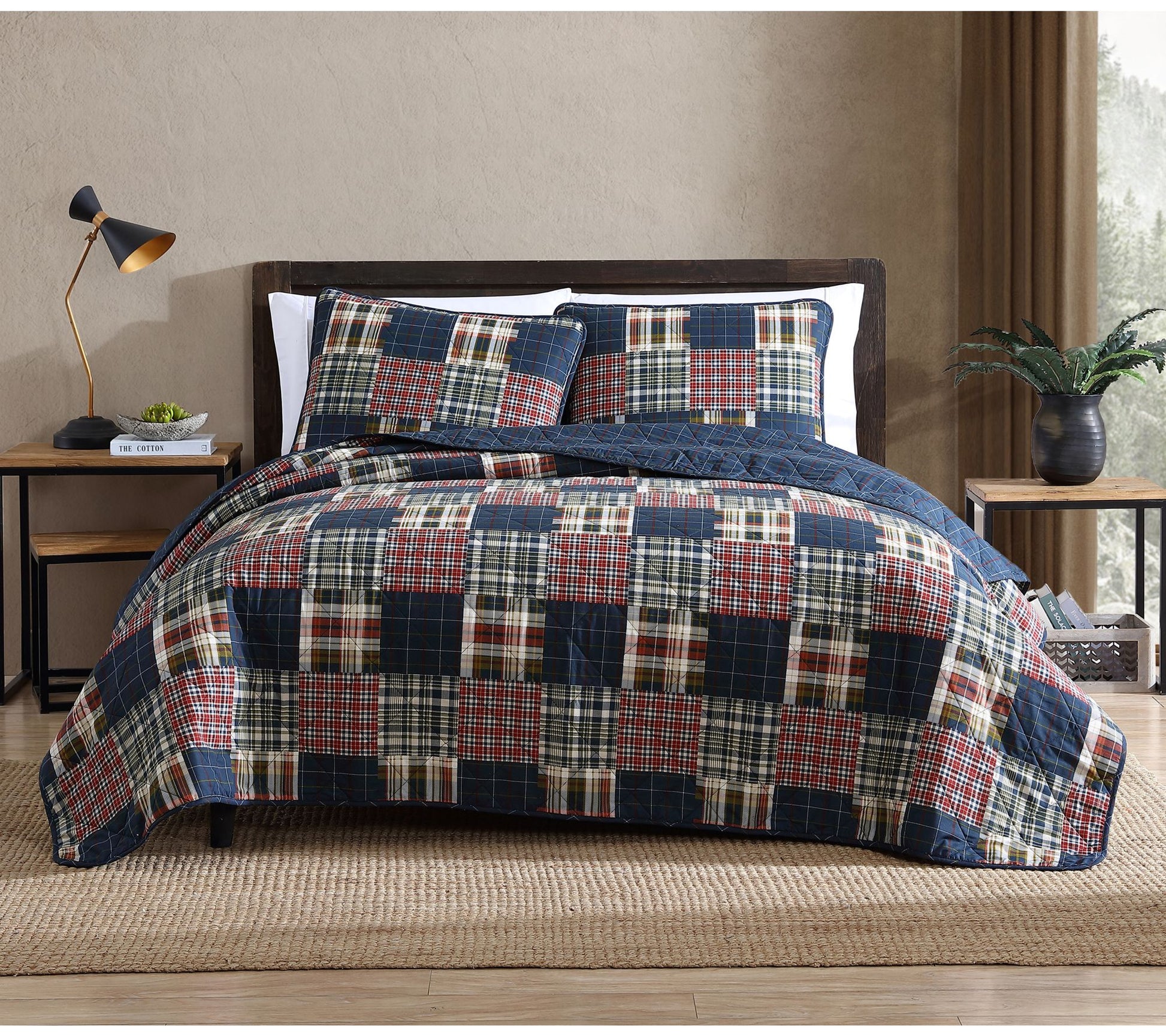 Eddie Bauer Madrona Plaid Navy King Quilt ShamSet